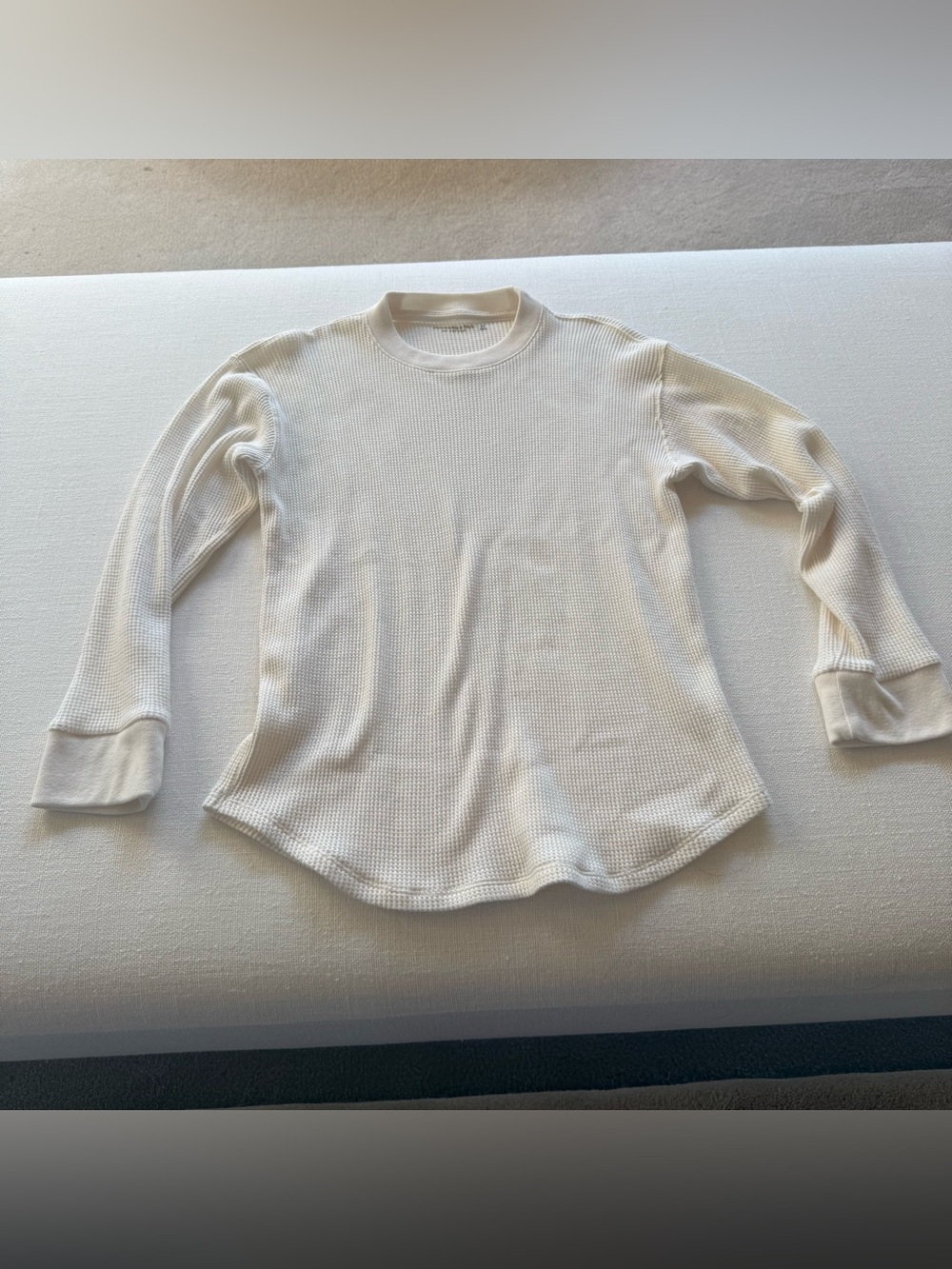 Abercrombie cream waffle knit long sleeve top size XS